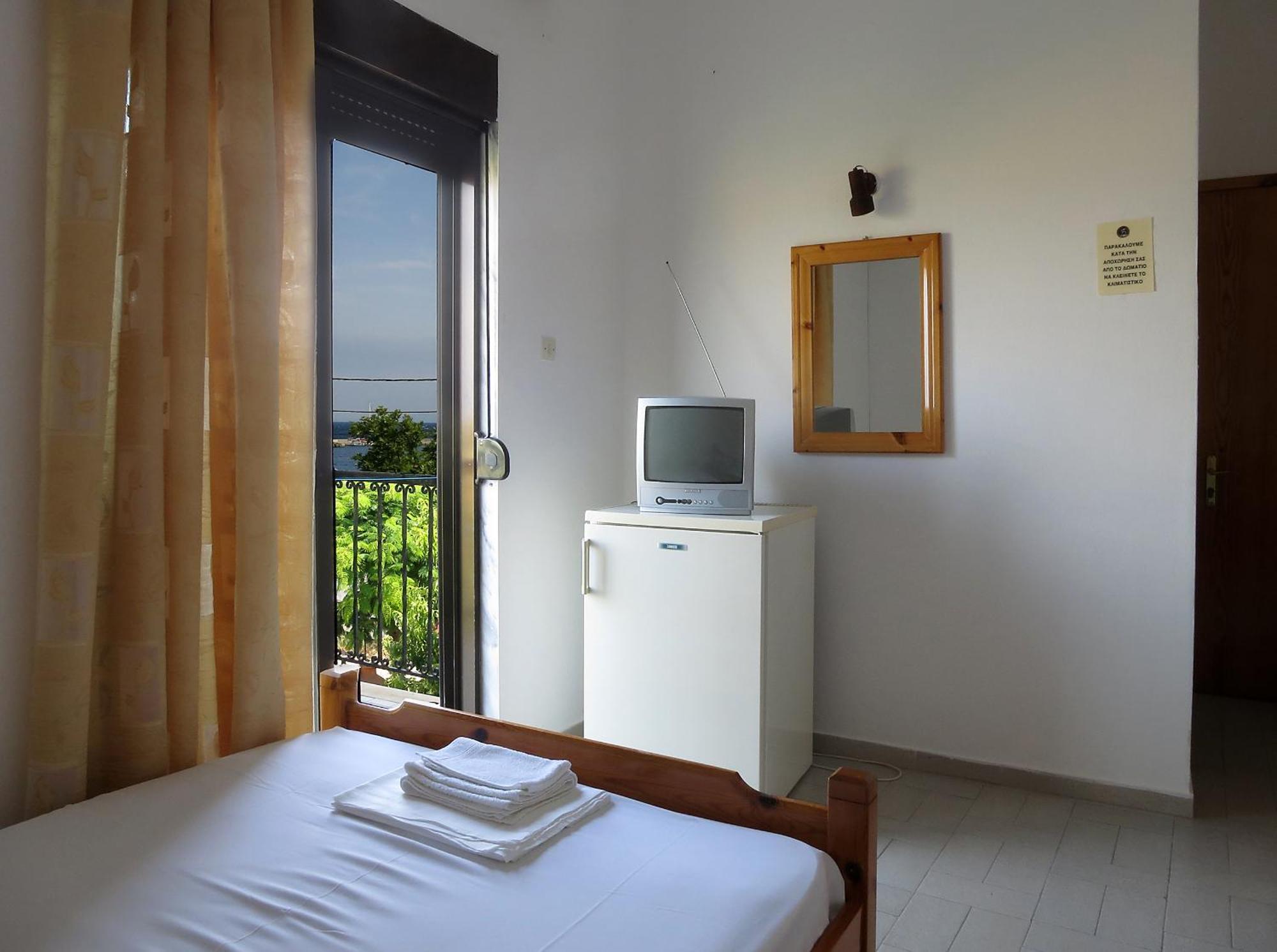 Thanasis Matsas Rooms Kamariotissa Экстерьер фото